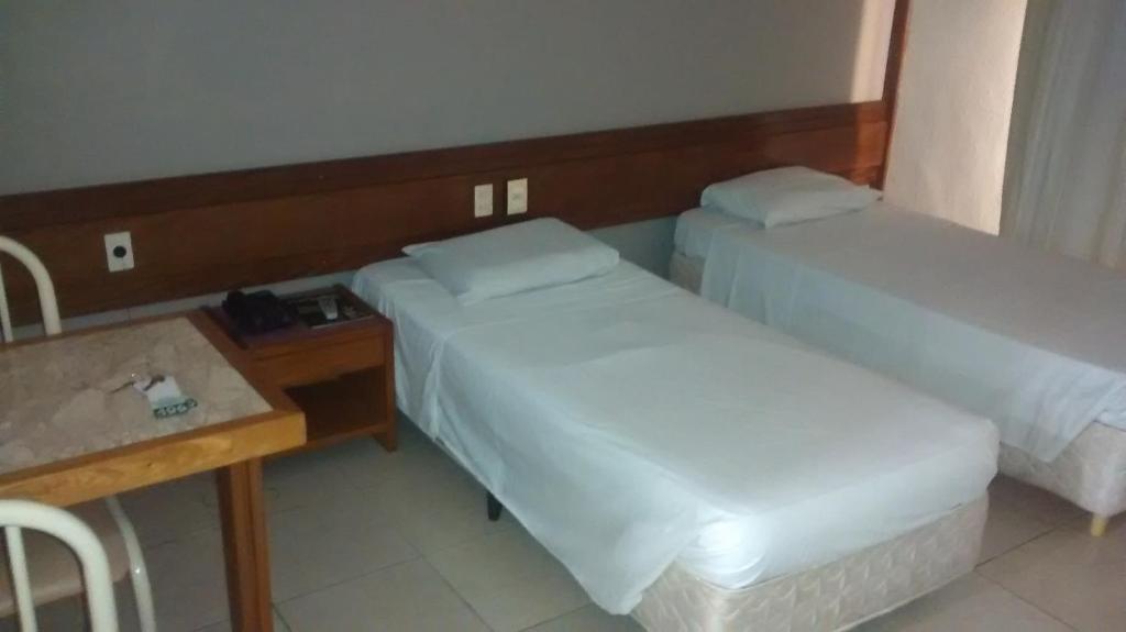 Hotel Paradise 维多利亚 外观 照片